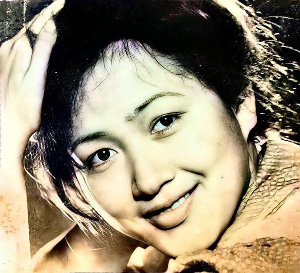 NSND Minh Hòa nghỉ hưu vẫn miệt mài đi dạy, truyền năng lượng tích cực ở tuổi 60-1