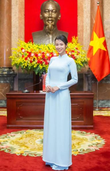 Cô gái từng chiến thắng bệnh ung thư đăng kí thi Hoa hậu, bất ngờ với nhan sắc hiện tại-6