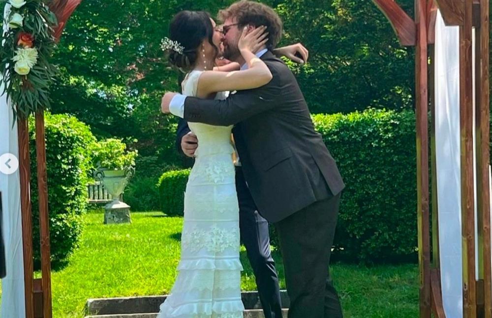 Diva Mỹ Linh 26 năm nuôi con riêng của chồng, cuộc sống hạnh phúc đáng ngưỡng mộ của showbiz Việt-6