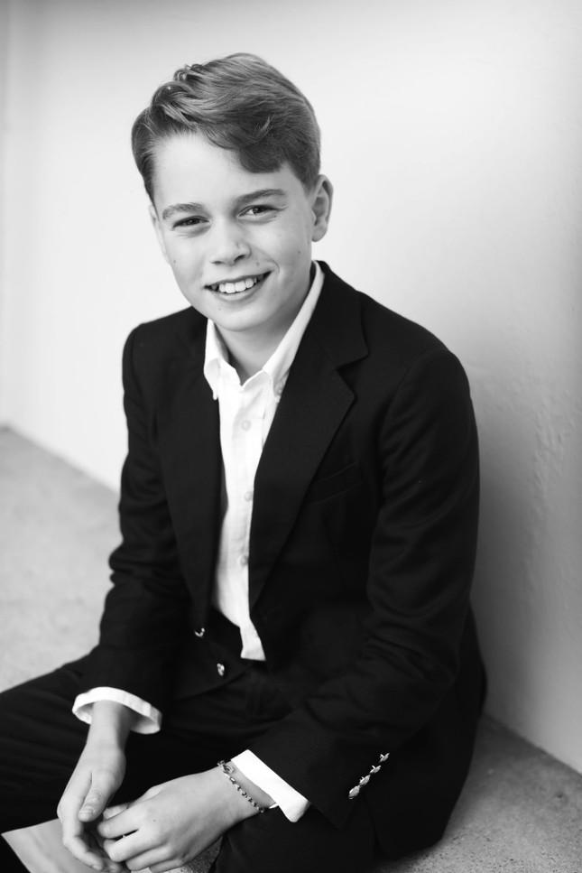 Tuổi 11 khác biệt của Hoàng tử George-1