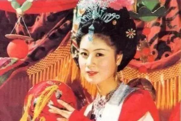 Diễn viên chỉ xuất hiện 3 phút nhưng cát-xê cao nhất Tây Du Ký-2