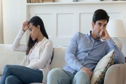 Đàn ông hay phụ nữ đau khổ hơn khi chia tay?