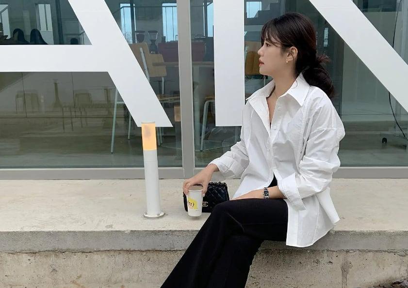 Kiểu áo sơ mi quốc dân vừa thanh lịch, vừa hack tuổi cực đỉnh-5