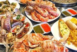 Hà Nội: Nhà hàng buffet hải sản nổi tiếng ở quận Hà Đông tiếp tục bị phốt 'đuổi khách' chỉ vì phản ánh cua có mùi khai