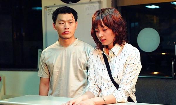 Mỹ nhân đổi đời chỉ nhờ 2 giây lên truyền hình, khiến cả showbiz ghen tị bây giờ ra sao?-7