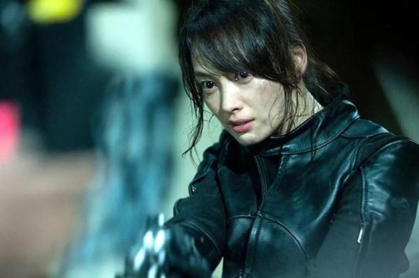 Mỹ nhân đổi đời chỉ nhờ 2 giây lên truyền hình, khiến cả showbiz ghen tị bây giờ ra sao?-9