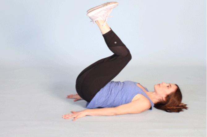 Top bài tập bụng trên giường ai cũng có thể thực hiện-5