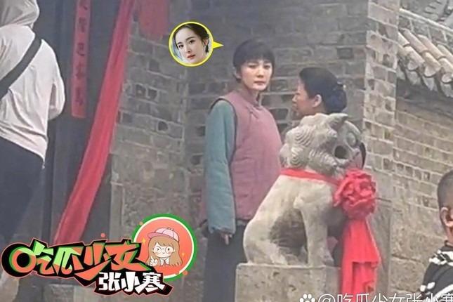 Dương Mịch quá đẹp để đóng gái quê-2