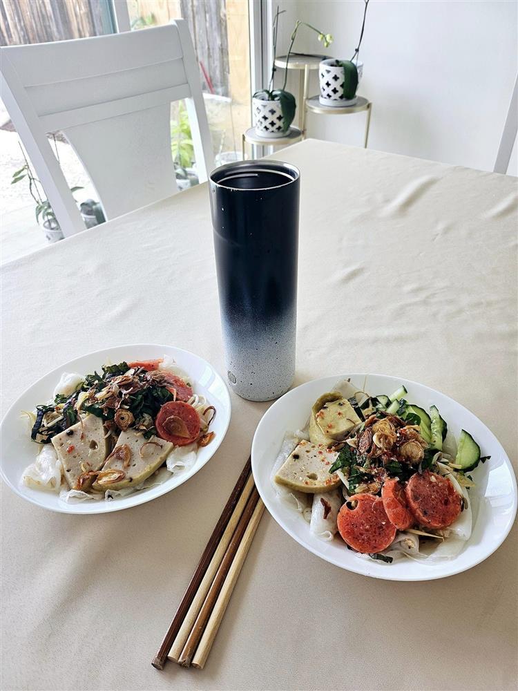 Nữ ca sĩ nổi tiếng với bản hit Dấu yêu ơi: Tuổi 43 gợi cảm, mua nhà ở đảo sống viên mãn-12