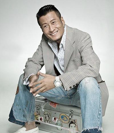 Dương Tiêu điển trai nhất màn ảnh: Hết thời phải đi lái máy xúc-2