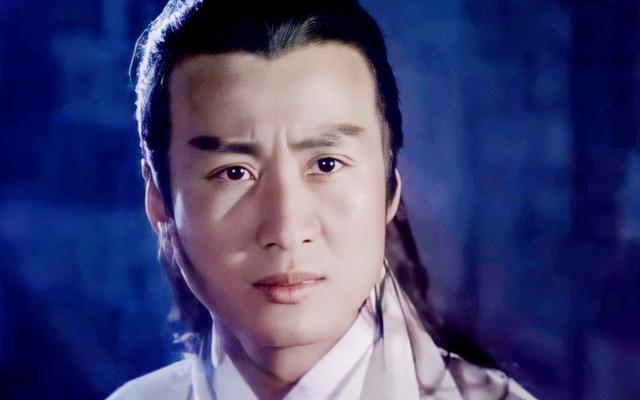 Dương Tiêu điển trai nhất màn ảnh: Hết thời phải đi lái máy xúc-3