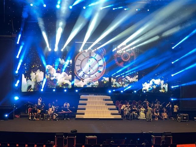 Mây Lang Thang phải dừng gấp đêm nhạc, xin lỗi nhưng dân mạng vẫn phẫn nộ-1