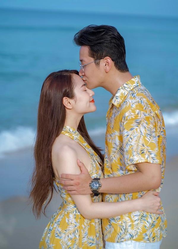 Diễn viên đã kết hôn có cảnh nóng táo bạo với Thanh Sơn là ai?-6