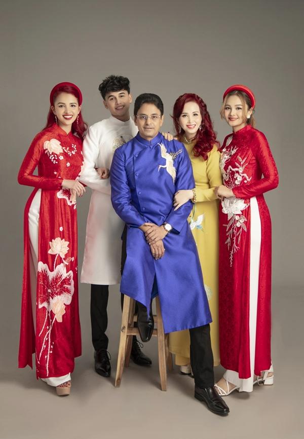 Hoa hậu Việt Nam thuộc dòng dõi trâm anh thế phiệt, hạnh phúc bên chồng Ấn Độ-11