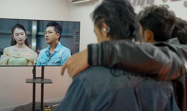 Tuấn Hưng gây sốc-4