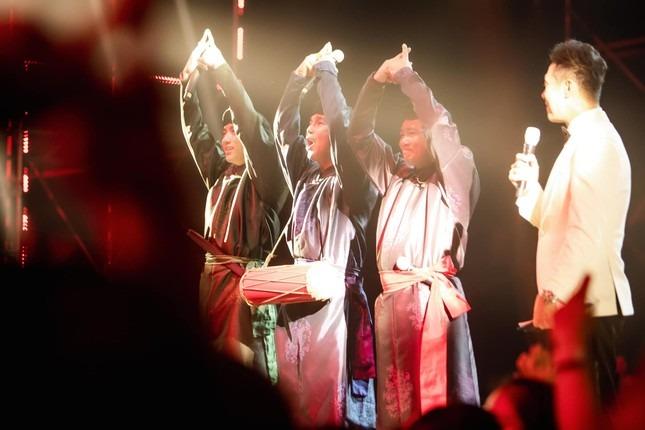 NSND Tự Long nhận lỗi-5