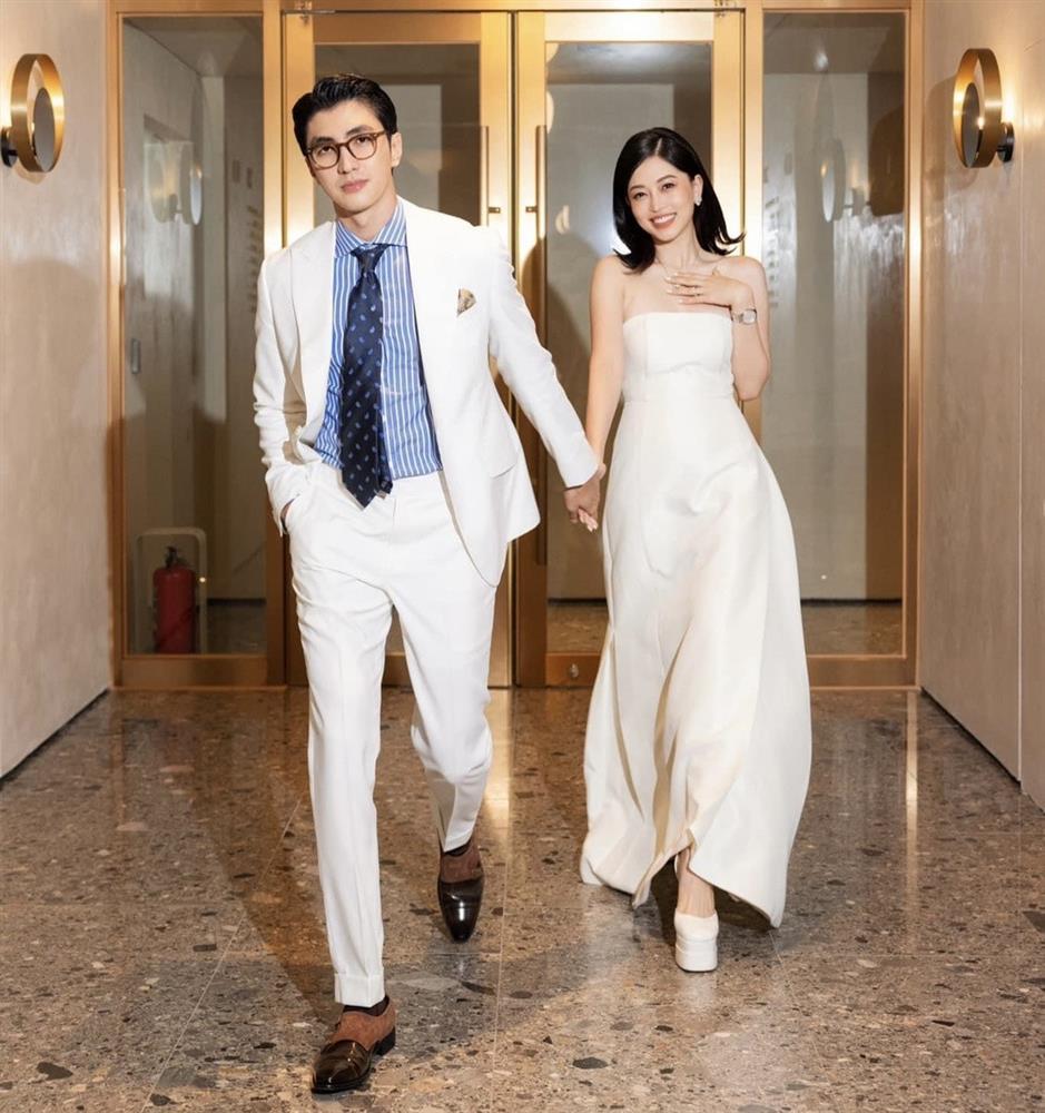 Những sao Việt kết hôn với mối tình đầu: Ốc Thanh Vân vướng nghi vấn ly hôn, Phương Nga luôn được chồng tháp tùng, yêu chiều-4