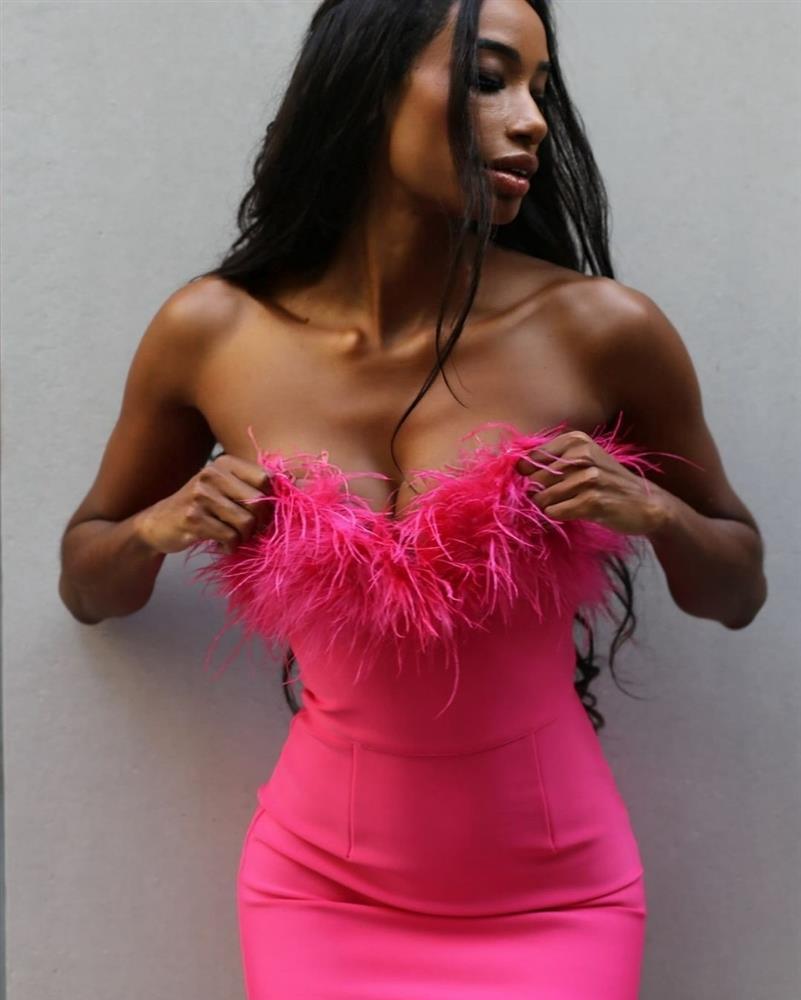 Cô gái bị miệt thị ngoại hình đăng quang hoa hậu ở tuổi 34-3