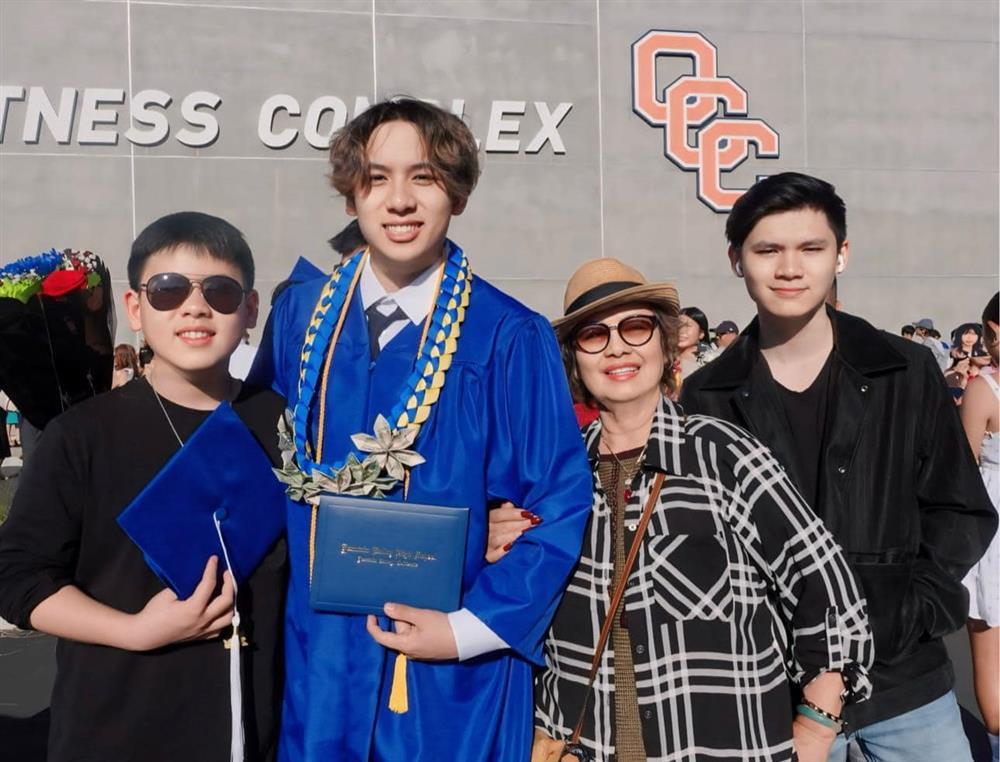 Trizzie Phương Trinh: Bằng Kiều thi Anh trai nhưng người vượt chông gai là tôi-3