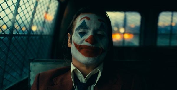 Joaquin Phoenix và Lady Gaga yêu điên dại trong phần tiếp theo của Joker-1