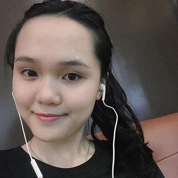 Vợ cầu thủ Duy Mạnh chăm sóc da như thế nào mà lúc nào cũng căng bóng, trẻ đẹp?-4