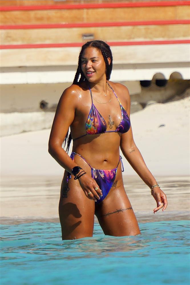 Nữ vận động viên quyến rũ nhất Olympic Paris-7