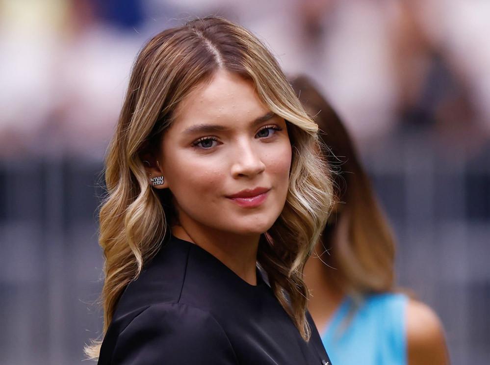 Thần đồng Endrick khoe bạn gái cực xinh ngày ra mắt Real Madrid-1