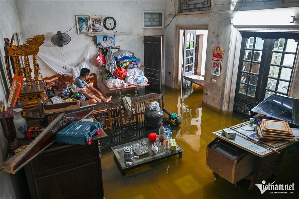 5 ngày sống cô lập trên biển nước ở ngoại thành Hà Nội-7