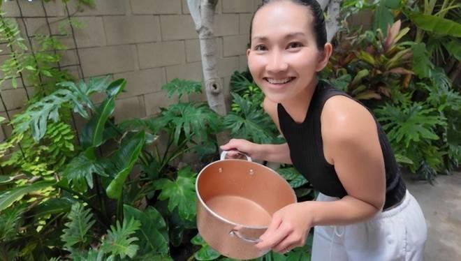 Em gái Tăng Thanh Hà sang Mỹ sống, khoe không gian xanh mát-7