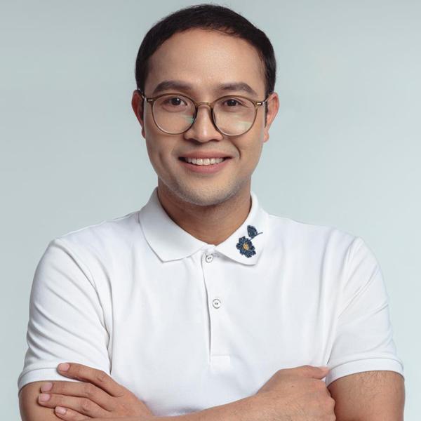 Đời thực nam NSƯT chèo thường đóng phim hot VFC: Vợ làm hậu phương, thấu hiểu chia sẻ-8