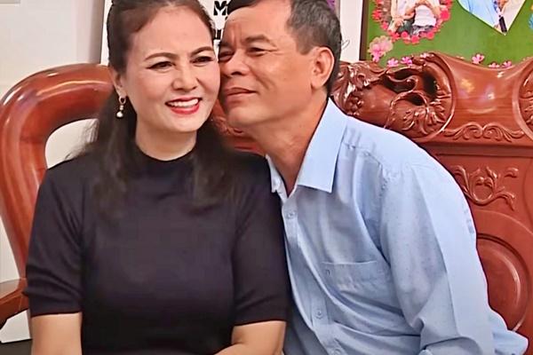 Bị ép lấy con gái sếp, tôi đưa luôn vợ đến gặp gia đình sếp khiến ai cũng trố mắt kinh ngạc-2