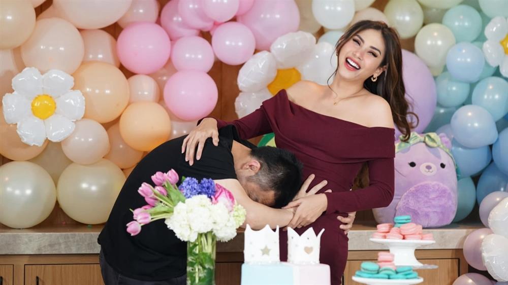 Võ Hoàng Yến xuất hiện rạng ngời trong những tháng cuối thai kỳ-3