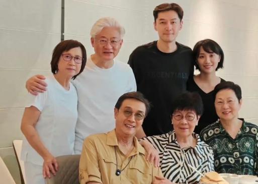 Nam thần cổ trang Hồ Ca gây bất ngờ vì để lộ nét già nua như ông chú trung niên-3