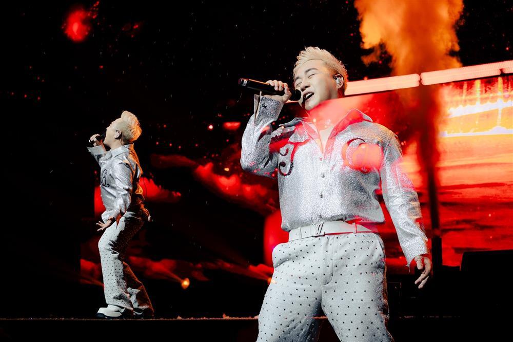 Trung Quân không hề lép vế khi đọ giọng với Mỹ Linh, Hồ Quỳnh Hương-2