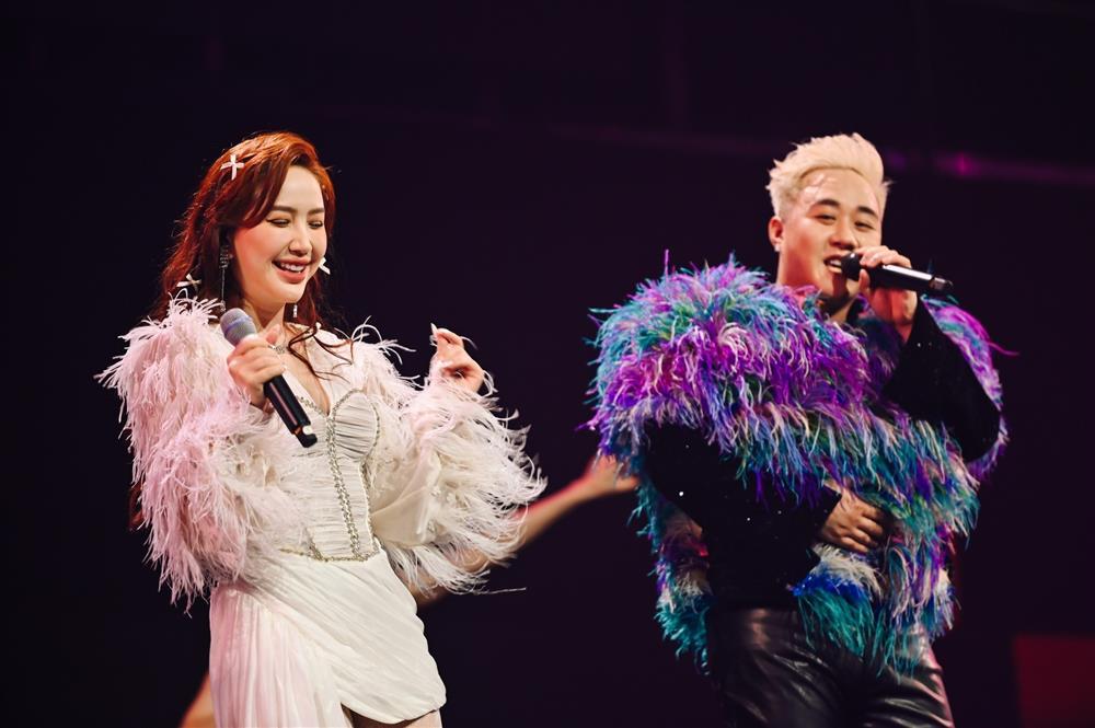 Trung Quân không hề lép vế khi đọ giọng với Mỹ Linh, Hồ Quỳnh Hương-7