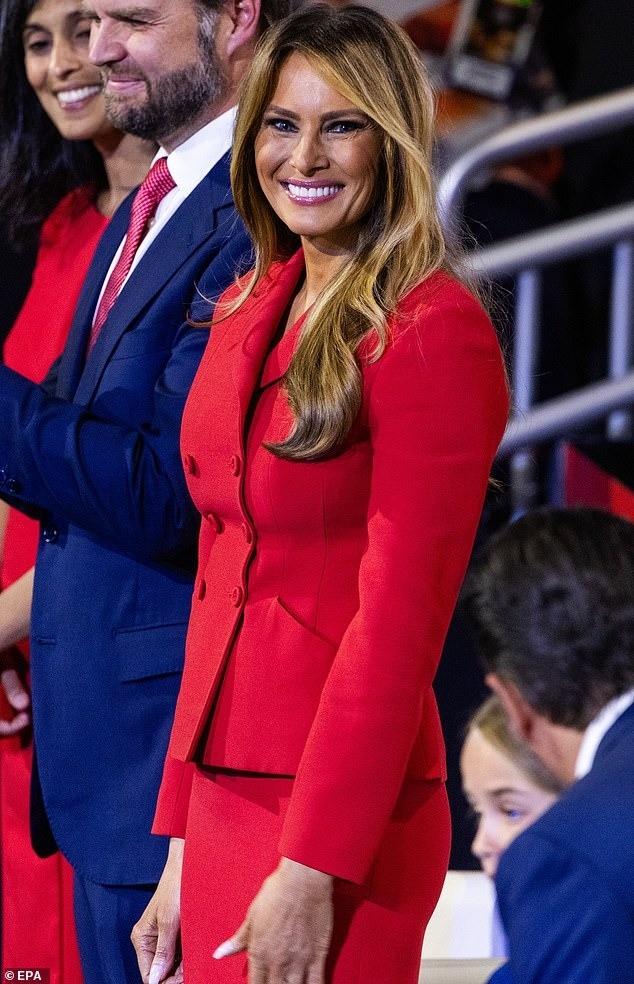 Melania Trump gần như không già đi trong hơn 20 năm-1