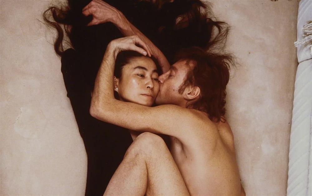 Ai chụp bức ảnh nude cuối đời của John Lennon?-2