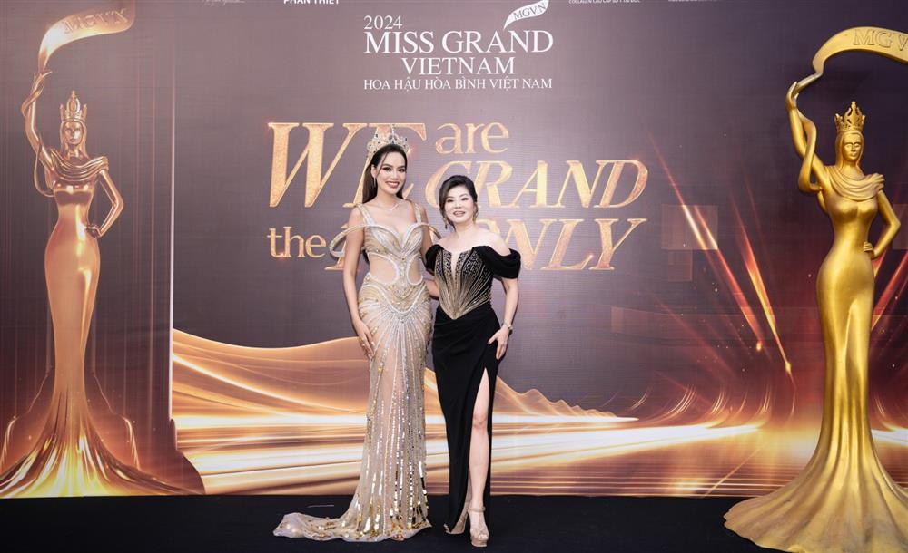 2 nam thần Đảo thiên đường hội ngộ dàn Hoa - Á hậu trên thảm đỏ chung kết Miss Grand Vietnam 2024-2