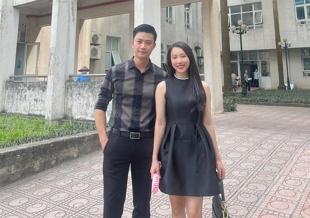 Đời thực gợi cảm của diễn viên đóng vai người yêu cũ vô duyên nhất phim giờ vàng-1