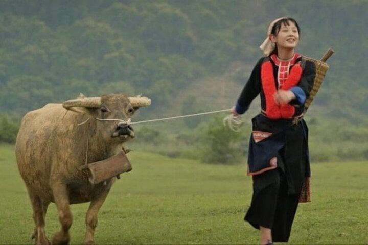 Phim có NSƯT Hoàng Hải sai lệch về trang phục dân tộc-3