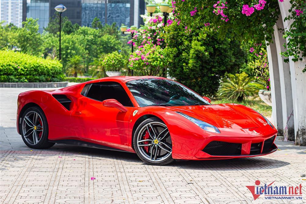 Siêu xe Ferrari 488 từng của Cường Đô La phủ bụi trong hầm chung cư Hà Nội-4