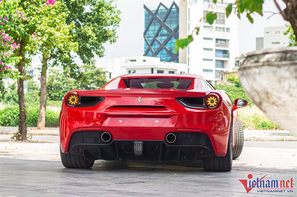 Siêu xe Ferrari 488 từng của Cường Đô La phủ bụi trong hầm chung cư Hà Nội-6