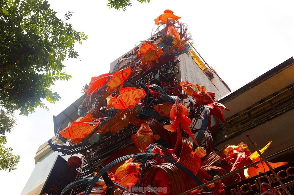 Người Hà Nội lên đồ đi chơi Trung thu sớm trên phố Hàng Mã-6