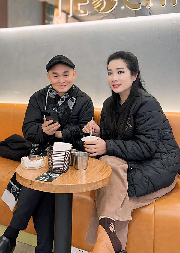 Đời thực bình dị của nữ NSƯT nổi tiếng có tình bạn tốt với vua hề chèo Xuân Hinh-1