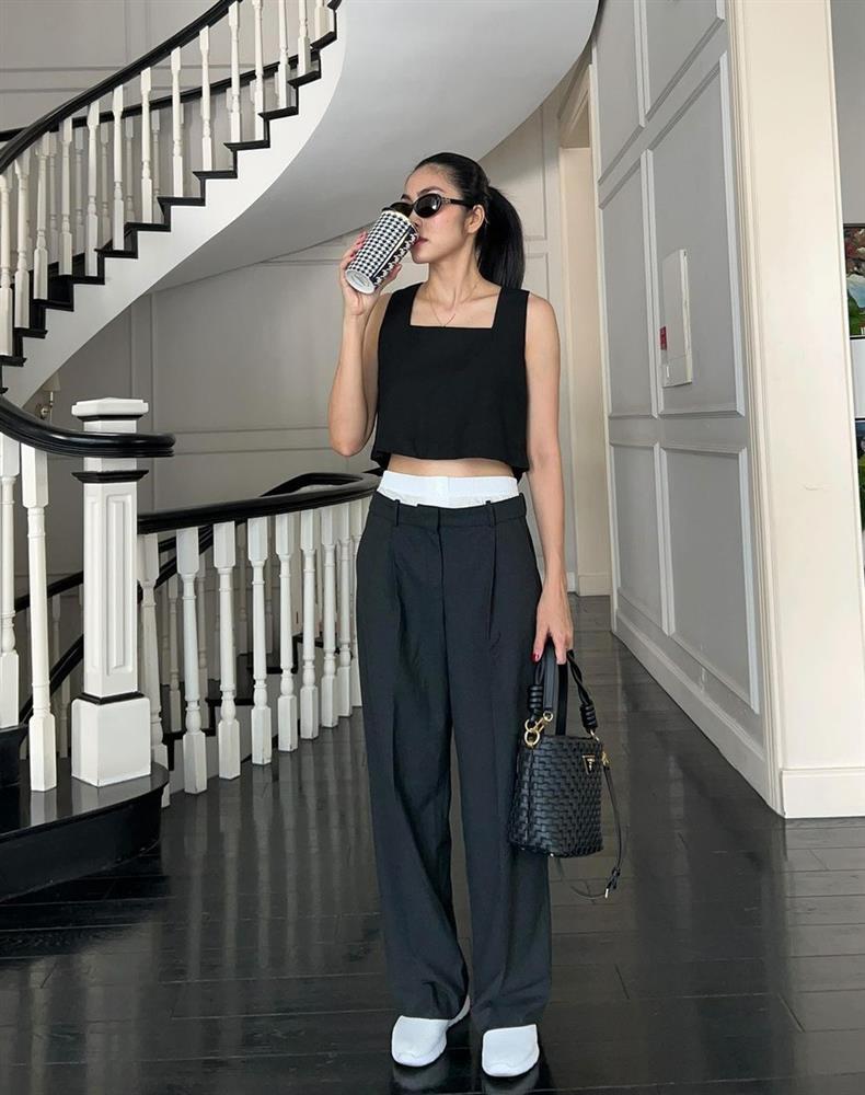 10 cách phối quần dài theo phong cách thời trang tối giản của Tăng Thanh Hà-2