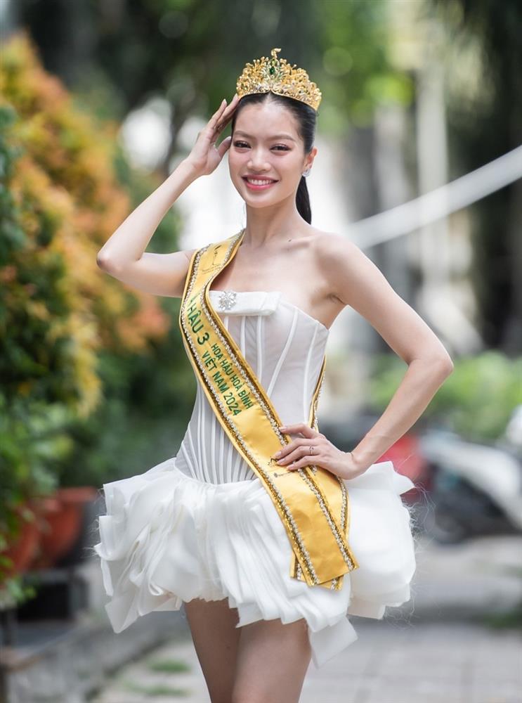 Á hậu Miss Grand Vietnam 2024: Suýt lấy chồng hơn 13 tuổi và nỗi đau ít ai thấu-3