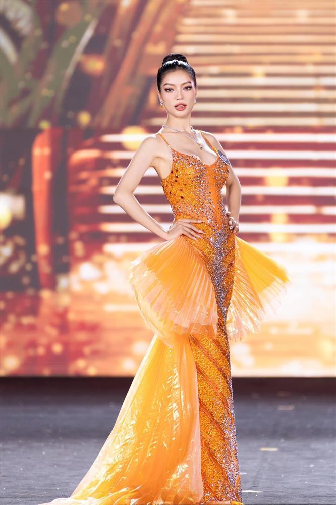 Á hậu Miss Grand Vietnam 2024: Suýt lấy chồng hơn 13 tuổi và nỗi đau ít ai thấu