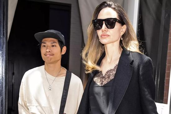 Angelina Jolie 'sốc và lo lắng' về con trai người Việt Pax Thiên