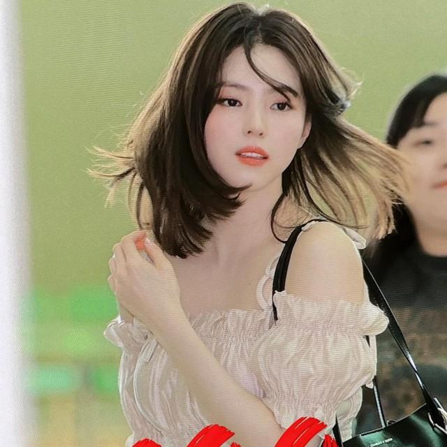 Han So Hee tóc mới đẹp đến mức hot hơn cả Rosé (BLACKPINK) ở sân bay-4