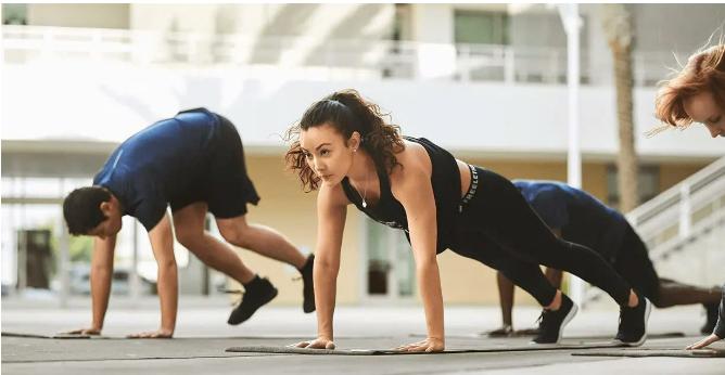 Cách tập Burpee chuẩn xác đốt cháy mỡ thừa-1